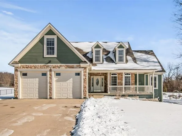 608 Mulberry St, Pleasant Hill, MO 64080