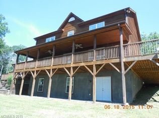 498 Lobdell Rd, Pisgah Forest, NC 28768