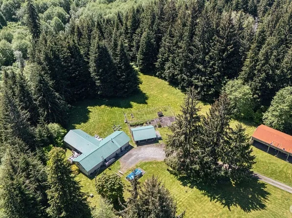 1399 Mora Road, Forks, WA 98331