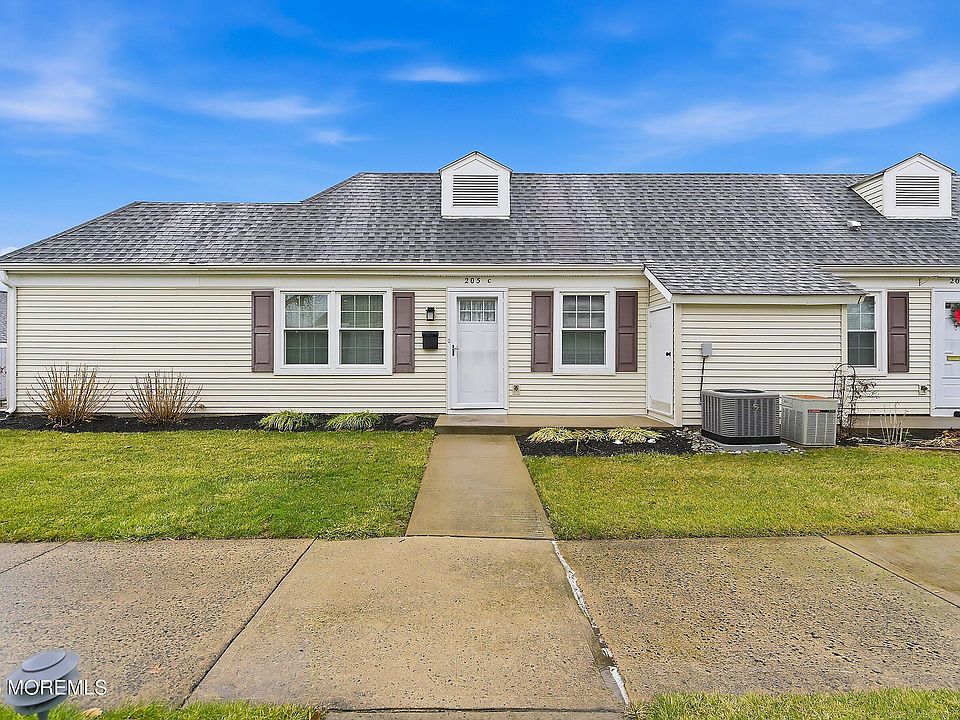 1st image of 205C Madison Lane
