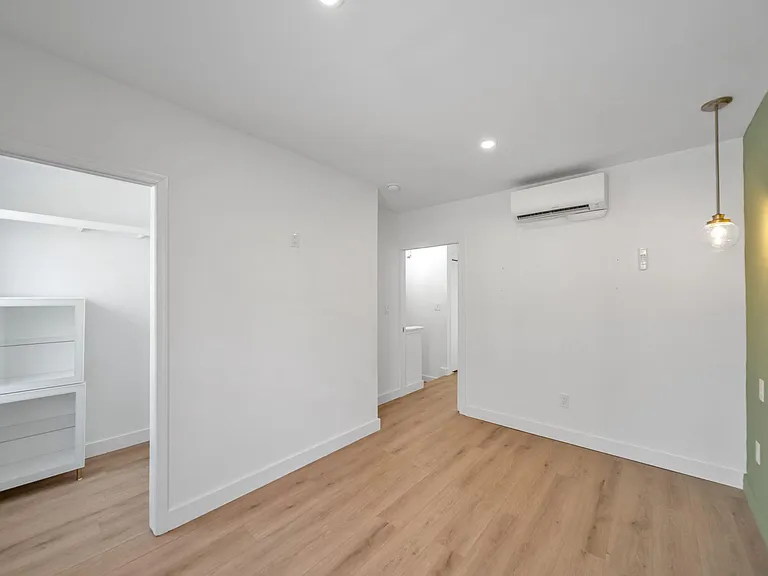 1845 Corcoran St NE — Photo 15