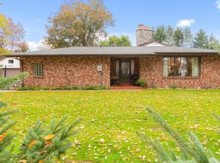 N79W25513 Plainview Rd, Lisbon, WI 53089