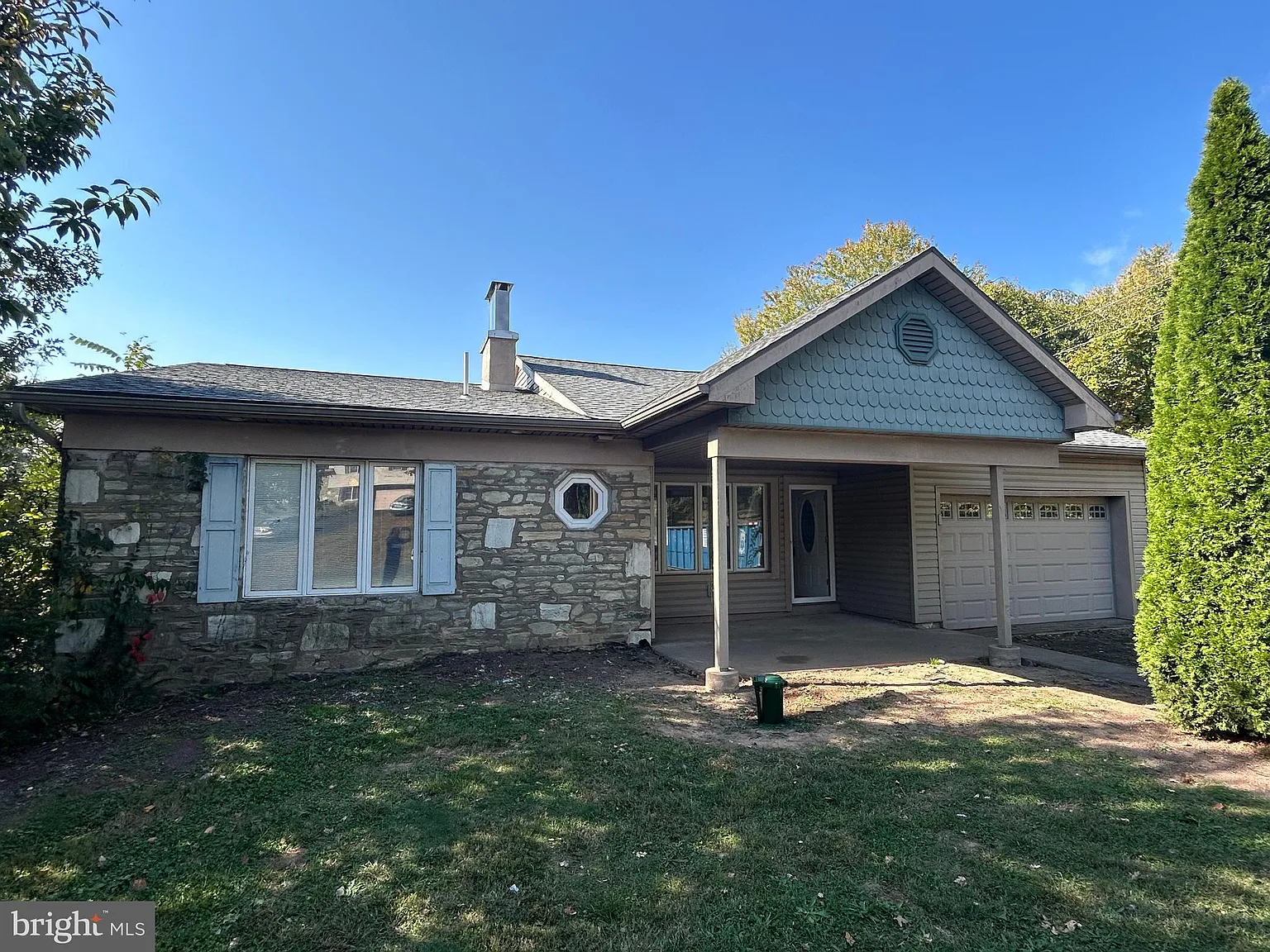 152 Fairhill Dr photo 1