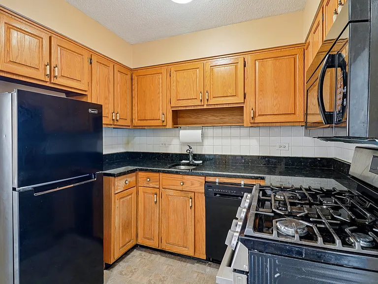 7234 W North Ave #1408 — Photo 10