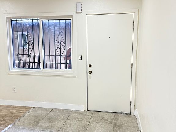 4th image of 240 E 60th St APT 8
