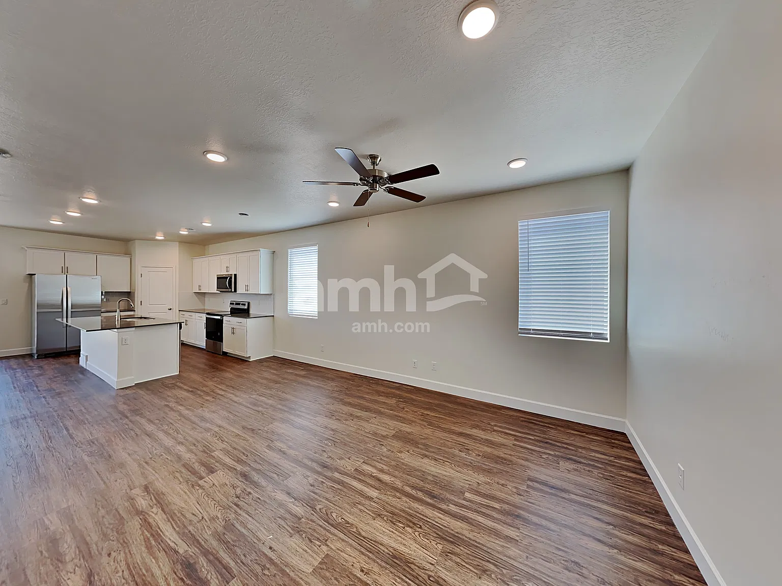 4 bed, 3.0 bath, 2181 sqft, $2,750 — Photo 4