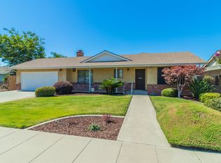 2407 Stephanie Ln, Selma, CA 93662