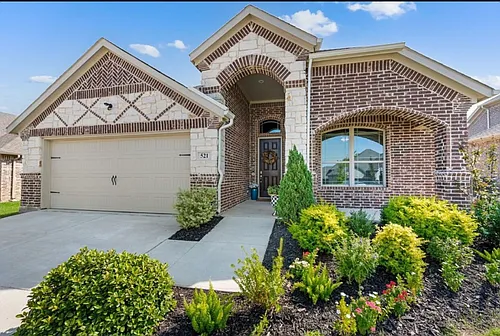 521 Hillcrest Cir Photo 1