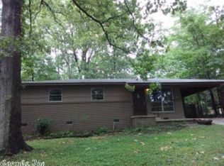 6812 Burton Dr, Little Rock, AR 72204