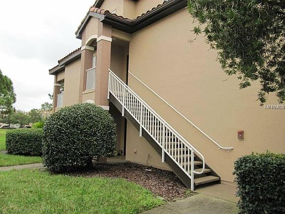 2nd image of 14025 Fairway Island Dr APT 321