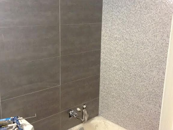 5th image of 829 Greenwood Ave APT 4R