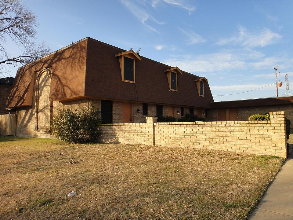 2nd image of 3736 Cibolo Dr #3736