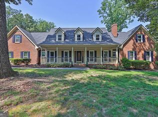 3765 Cannonwolde Dr, Snellville, GA 30039