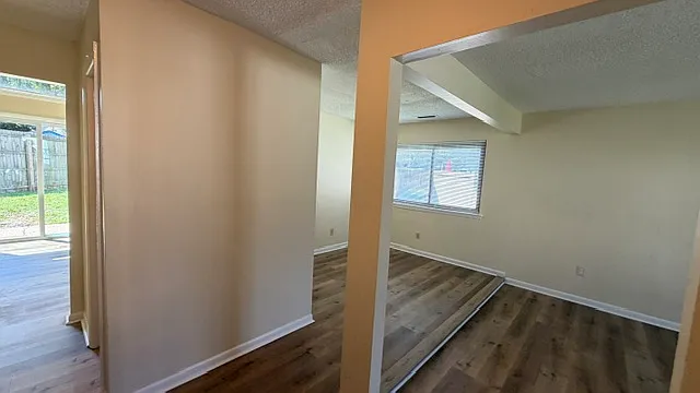 1818 Delaney St — Photo 6