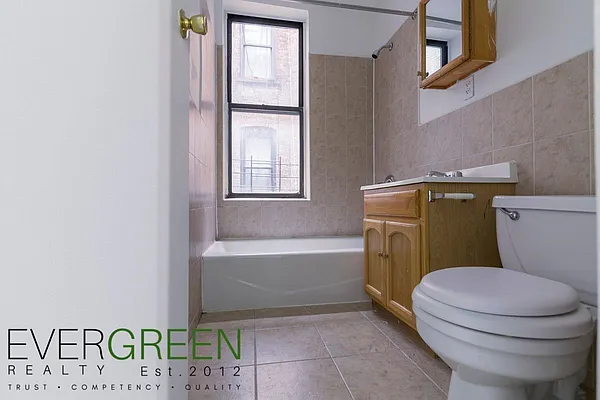 Rented by ERNY LLC | media 22