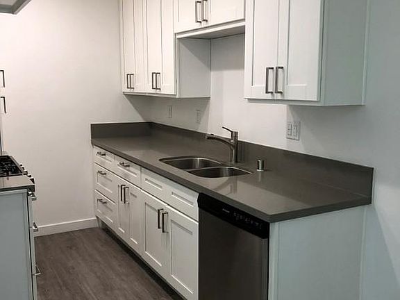 2nd image of 16721 Sherman Way APT 10