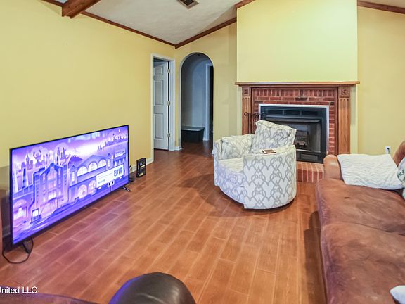 5th image of 294 County Road 325