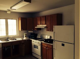 665 E Maple Ave APT 2, Mundelein, IL 60060