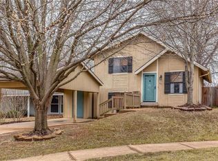 421 Great Hill Dr, Ballwin, MO