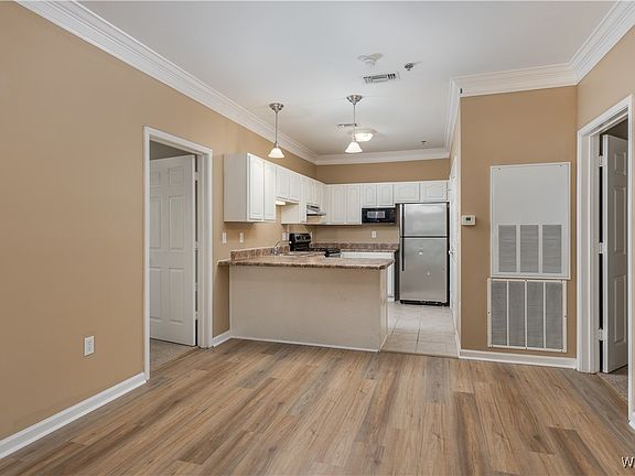 2nd image of 303 Helen Keller Blvd APT A202