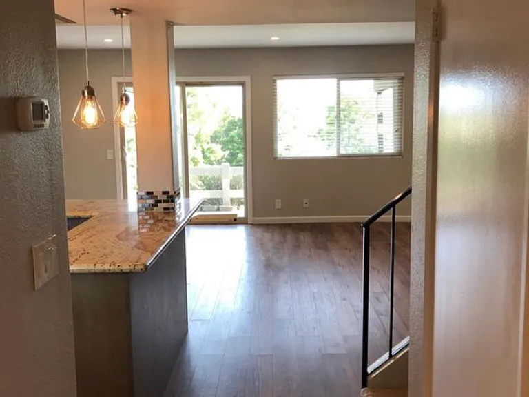 3625 Vista Oceana #24 — Photo 2
