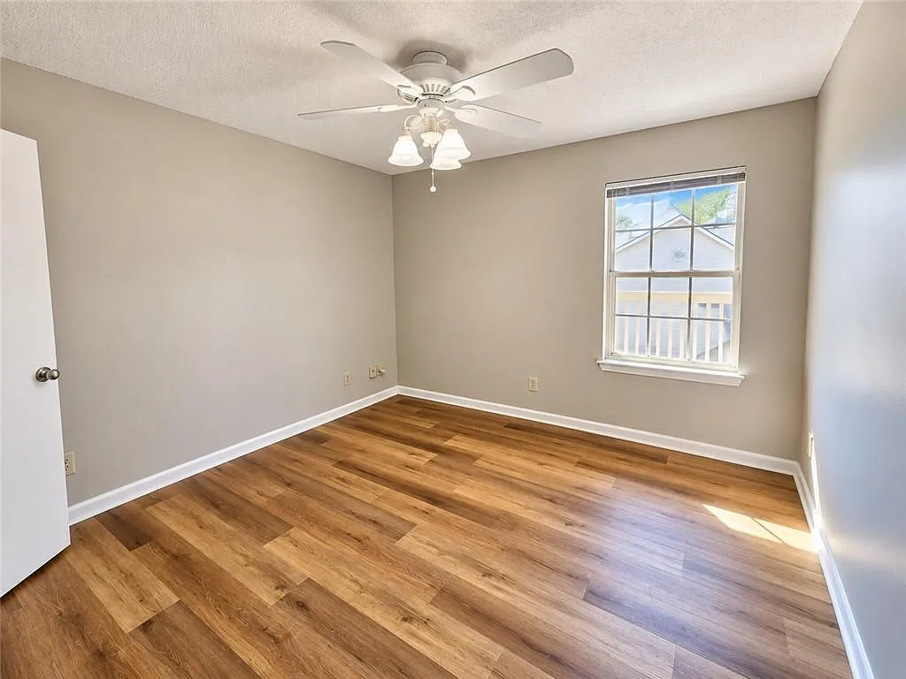 1 bed, 1.0 bath, 690 sqft, $1,795 — Photo 4