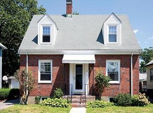31 Zeller St, Roslindale, MA 02131