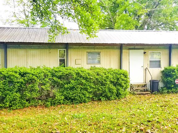 3rd image of 12670 Longview Dr