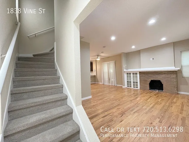 1838 Vine St — Photo 19