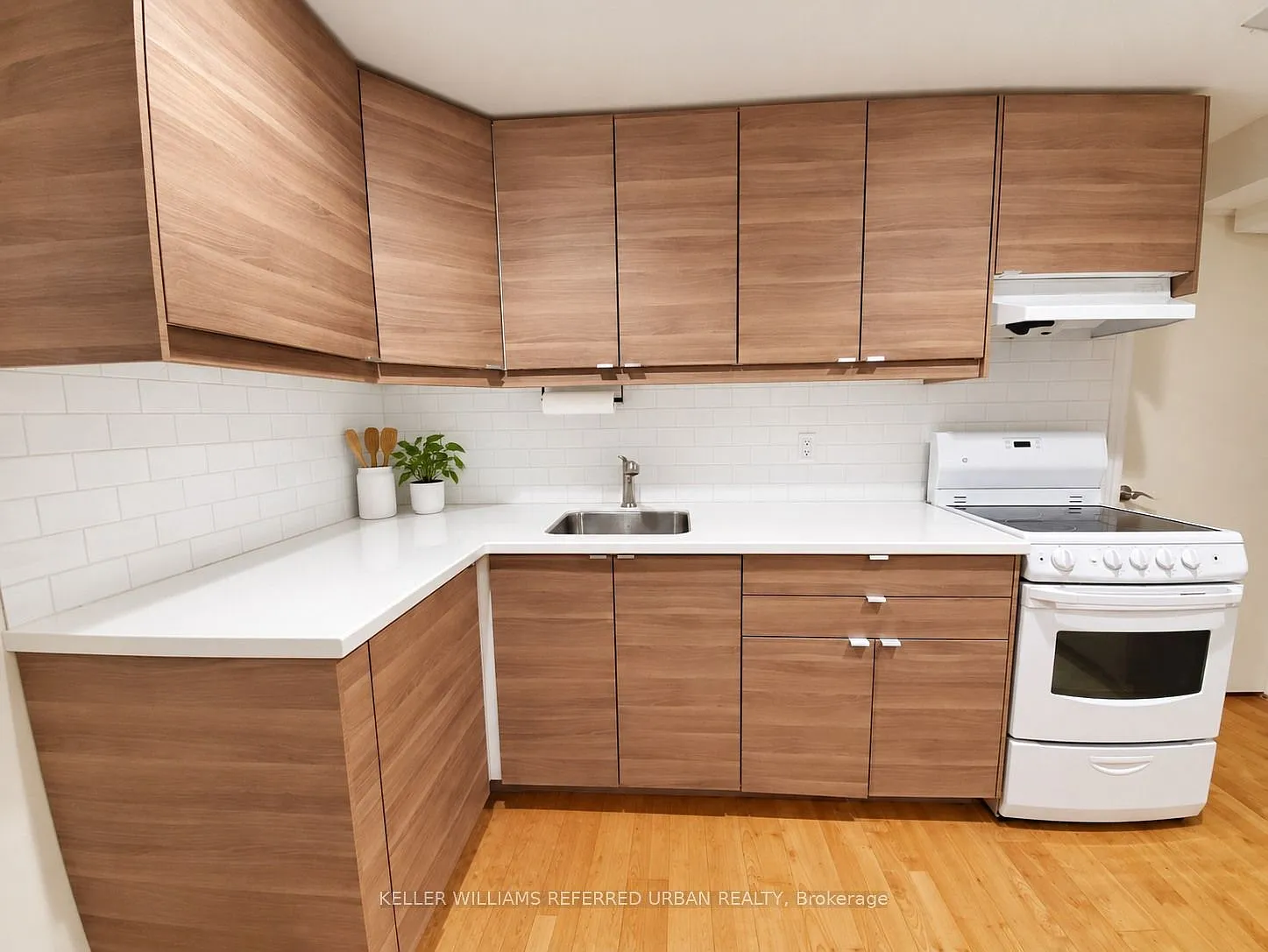 1 bed, $1,650 — Photo 2