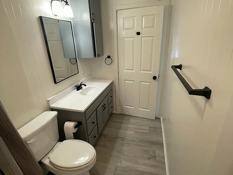 811 Oasis St — Photo 13