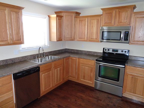 5th image of 313 Ashford Dr