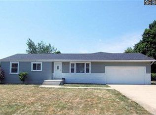 3442 Sandalwood Ln, Youngstown, OH