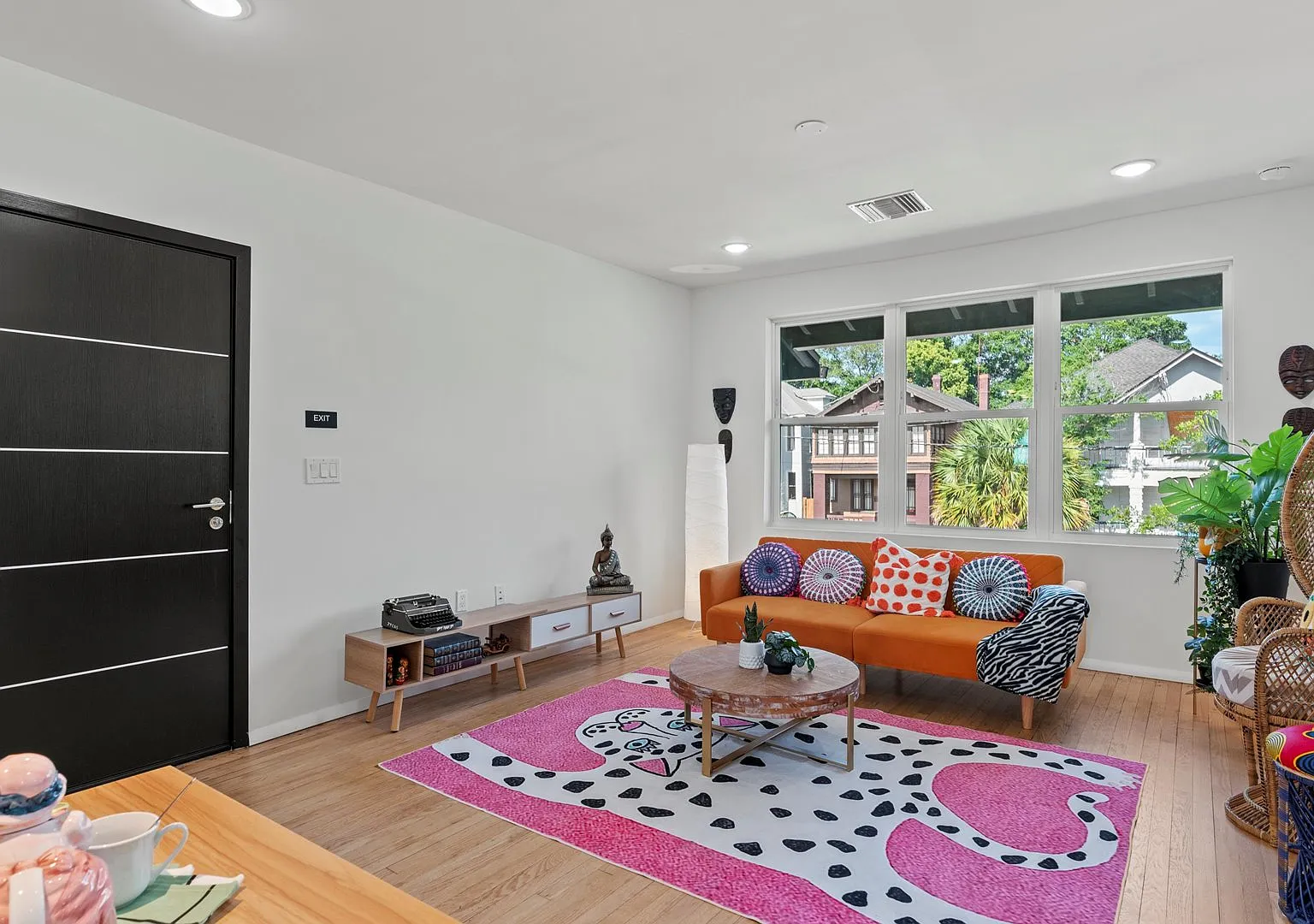 Zen Garden Apartments - Apt 205 (#10) — Photo 2