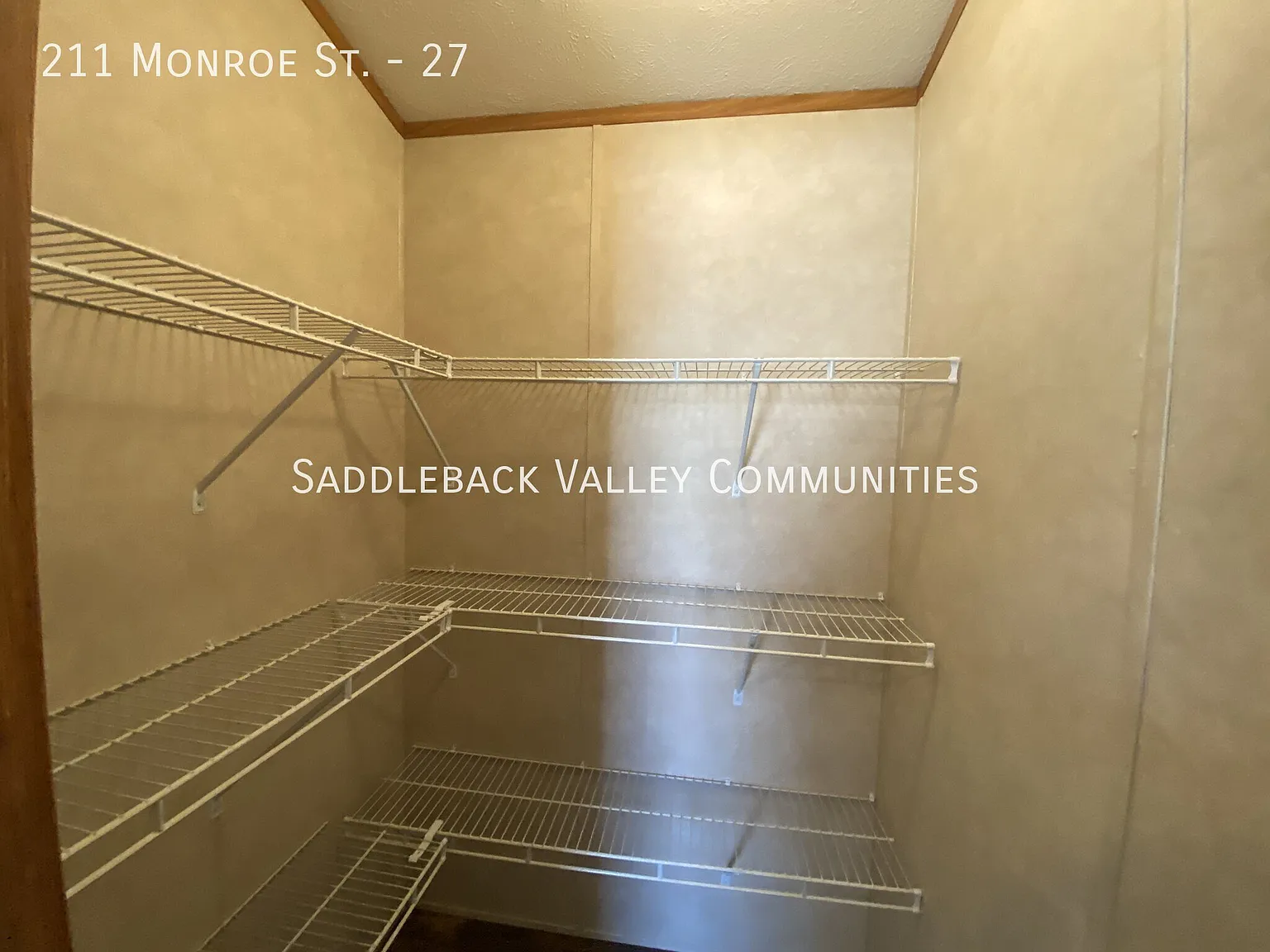 Affordable 3 bedroom 2 bath — Photo 3