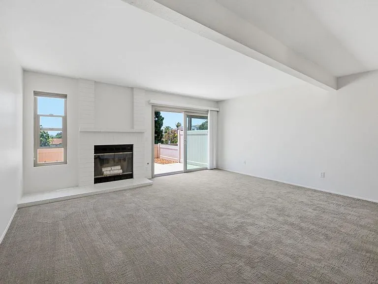 6805 Briarwood Dr — Photo 5