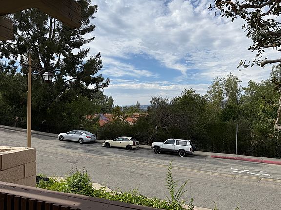 3rd image of 5658 E Vista Del Cerro