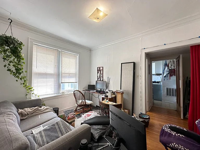 3711 N Hoyne Ave #4 — Photo 12