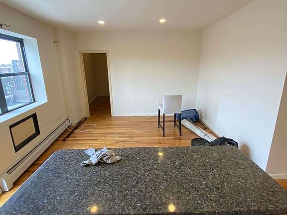 5th image of 30-18 37th Ave #6