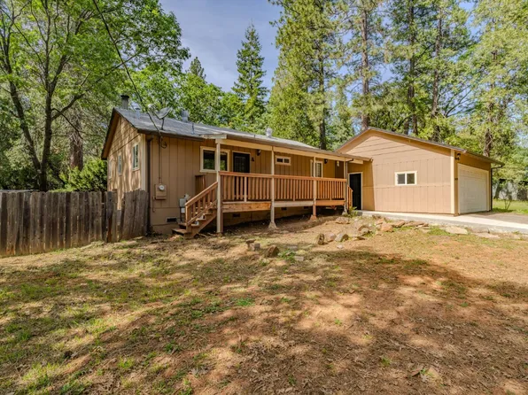 19479 Murphy Rd, Pine Grove, CA 95665