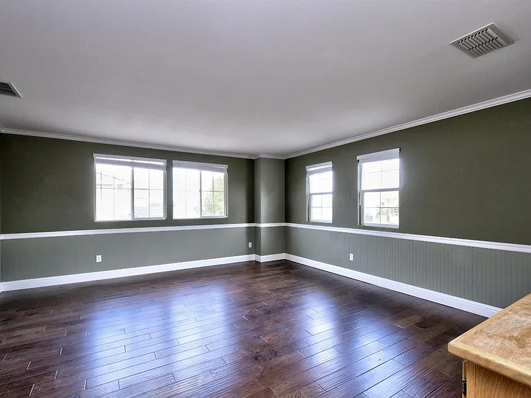 1804 Waterfall Dr — Photo 7