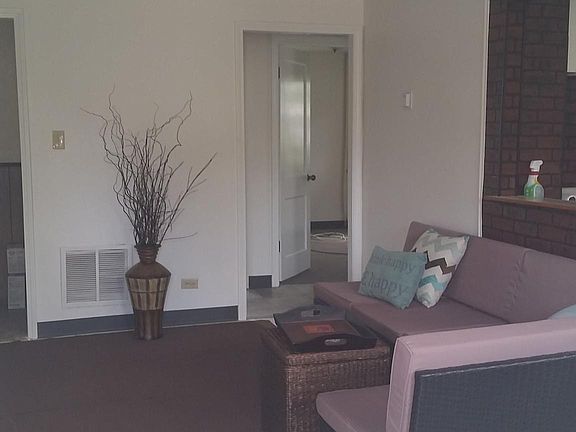 2nd image of 234 Lathrop Ave