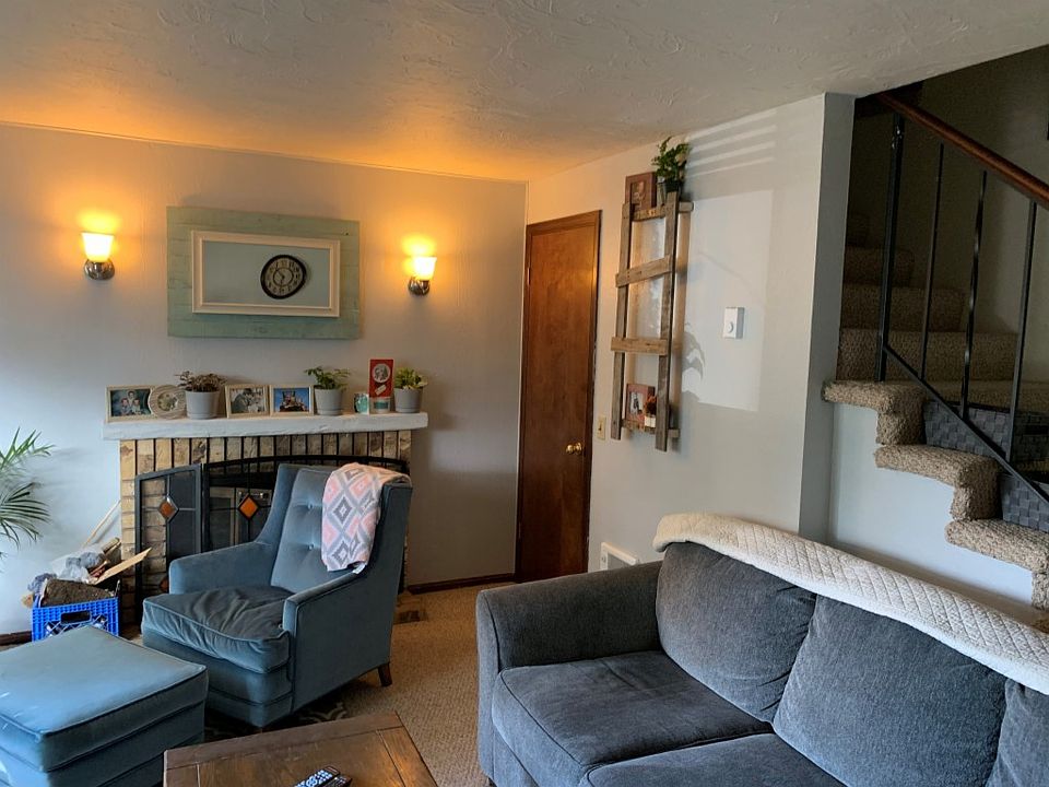 1st image of 9128 Tolo Ct NE
