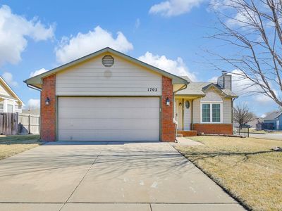 1702 N Redbarn Cir, Wichita, KS, 67212