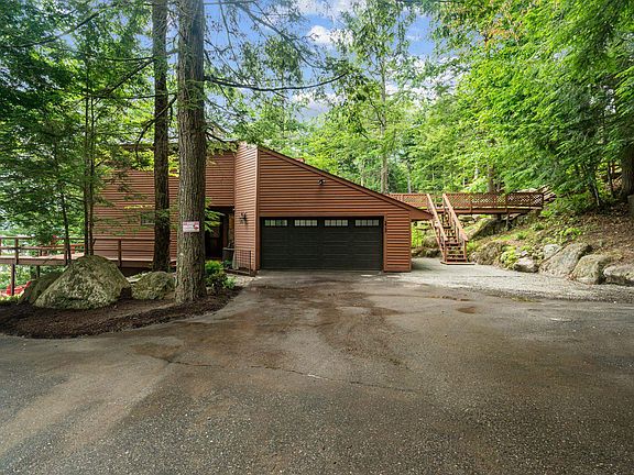 5th image of 213 Bay Point Road