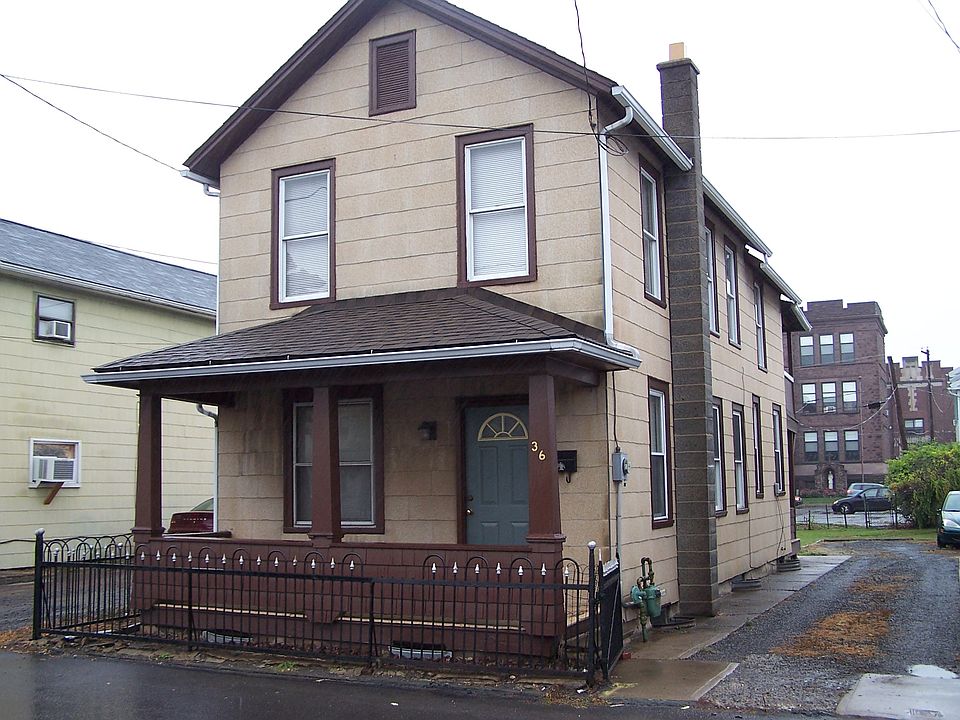 1st image of 36 Gildersleeve St