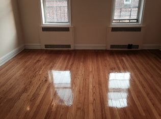 11121 76th Dr, Forest Hills, NY 11375