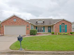 8946 E 62nd Ct, Tulsa, OK 74133