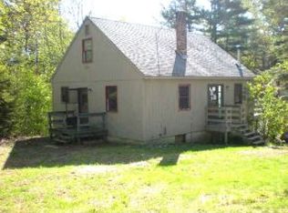 28 Elizabeth Rd, Sandown, NH 03873