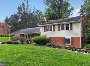 648 Montgomery Woods Dr, Hockessin, DE 19707